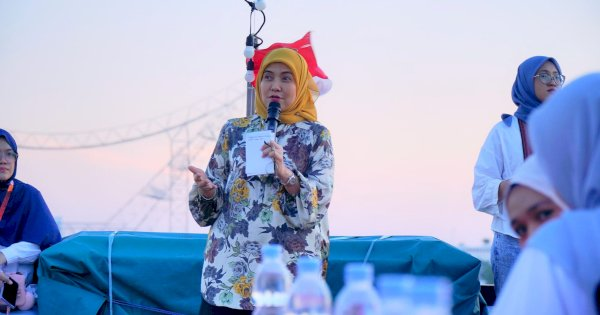 Wakil Wali Kota Makassar, Aliyah Mustika Ilham, menghadiri kegiatan "Waves of Wisdom Phinisi Campaign Showcase Local Project" yang digagas oleh AIESEC in Unhas.